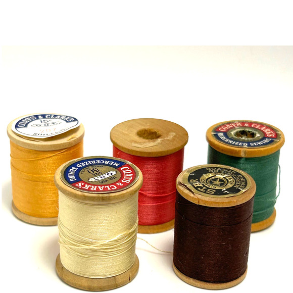 Vintage Thread On Wooden Spools Lot Of 30 - Picture 8 of 9